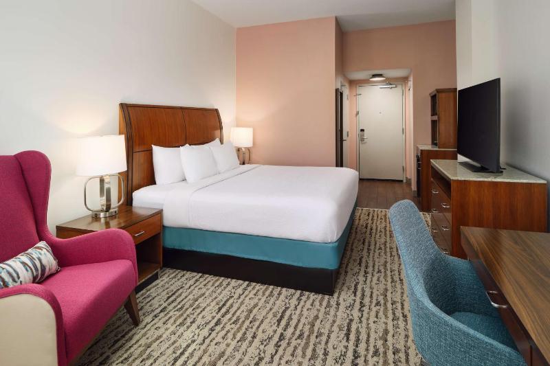 Hilton Garden Inn Atlanta Midtown - image 16