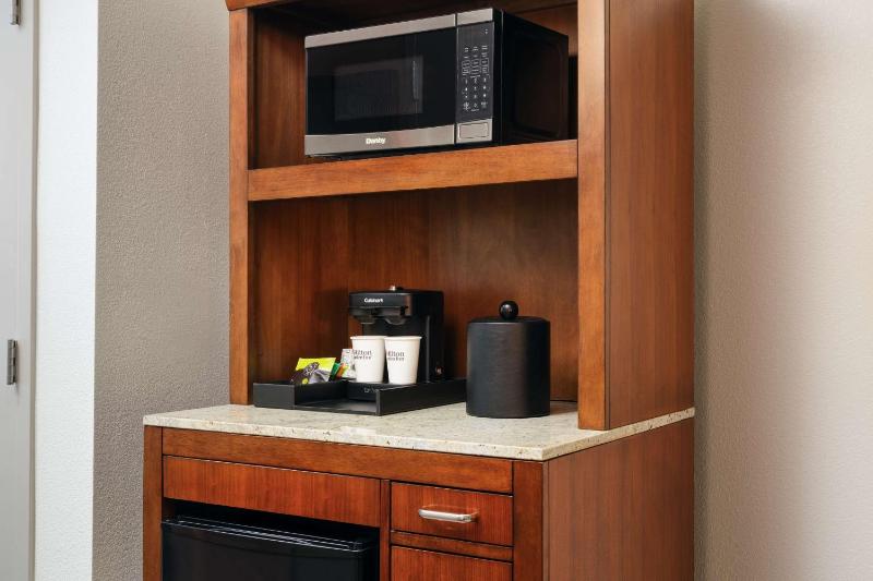 Hilton Garden Inn Atlanta Midtown - image 12