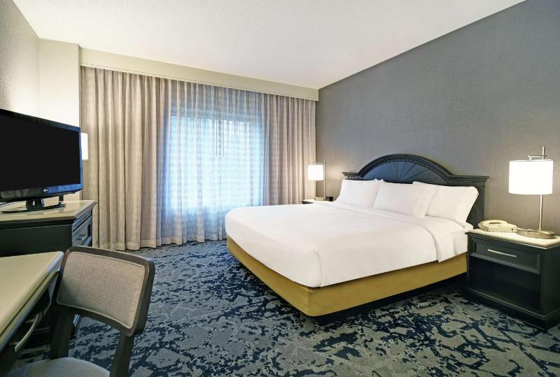 Two-Room King Suite - Non-Smoking image 2
