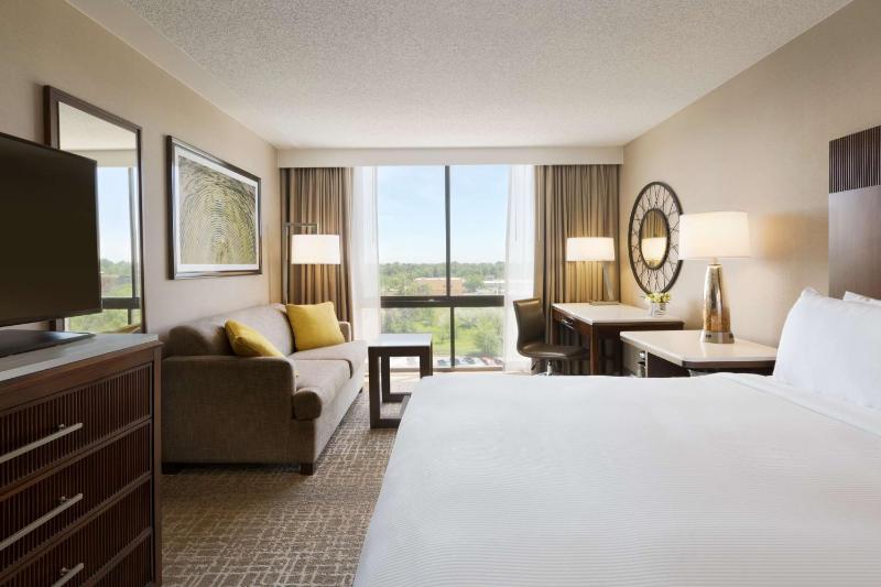 Executive Double Room with Two Double Beds image 3