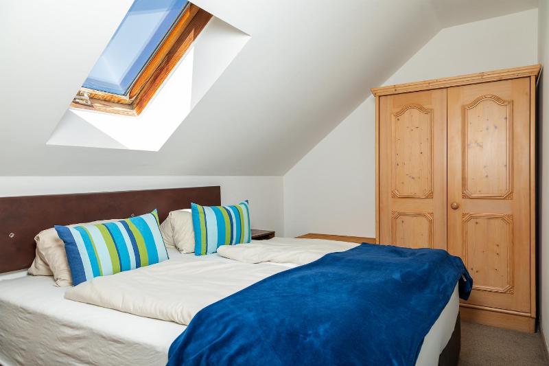 Two-Bedroom Apartment image 4