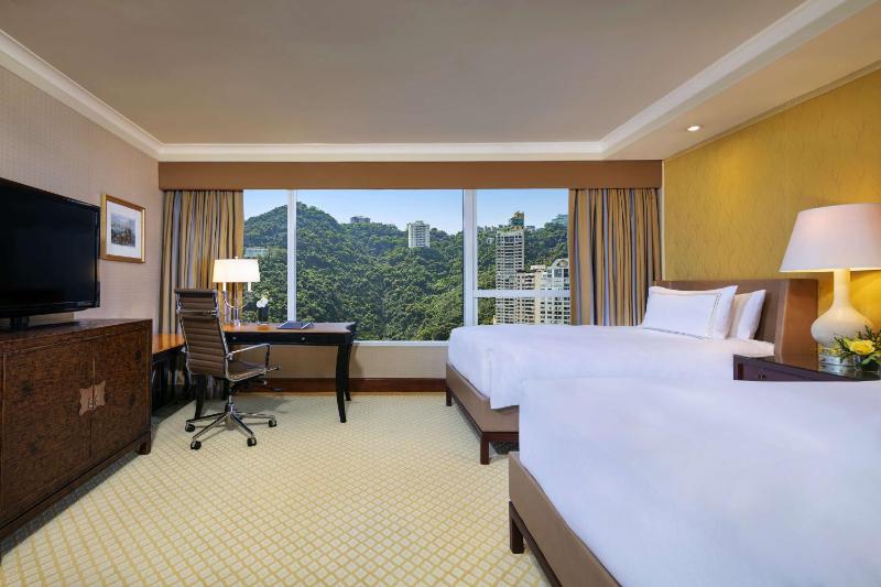 Executive Twin Room with Peak View