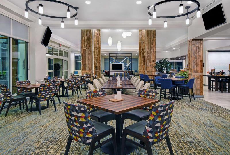 Hilton Garden Inn Houston/Galleria Area - image 4