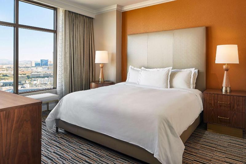 Three-Bedroom Premier Suite with Sofa Bed