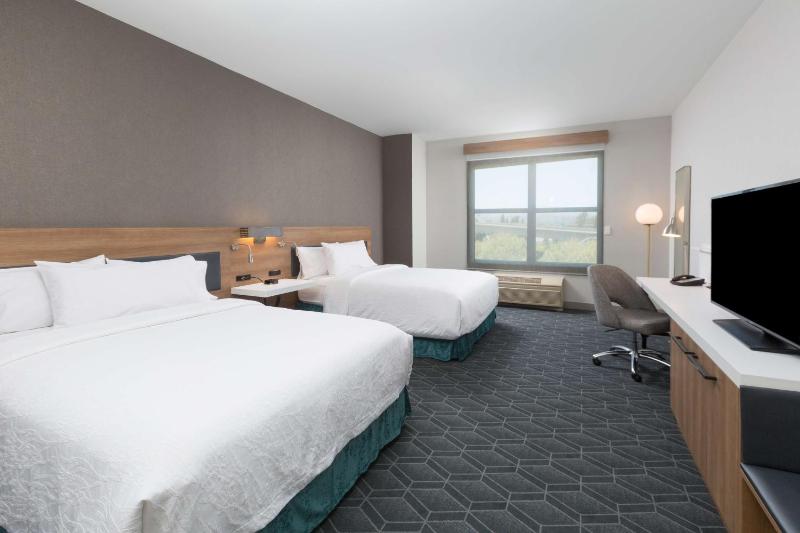 Double Room with Two Double Beds image 4