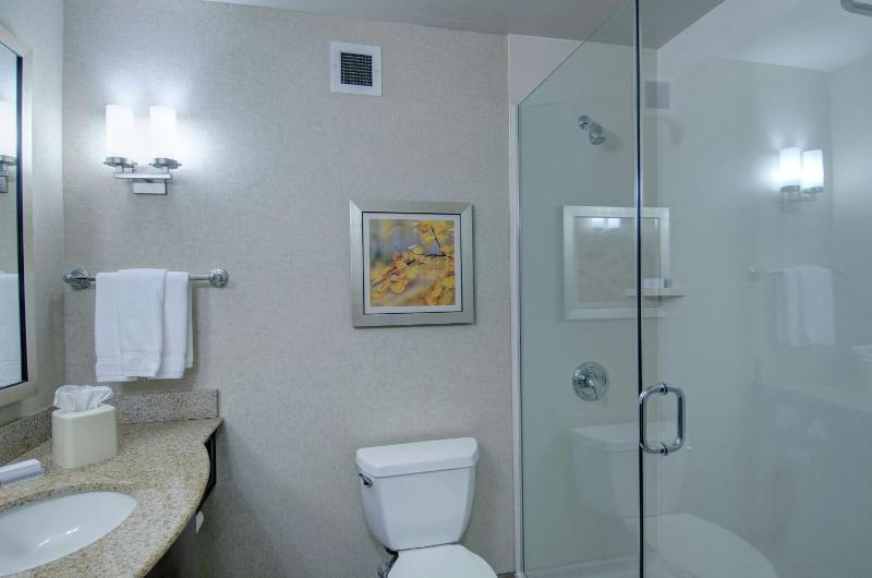 King Room image 2