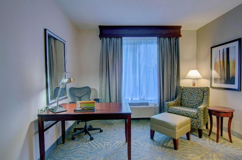 King Room image 4