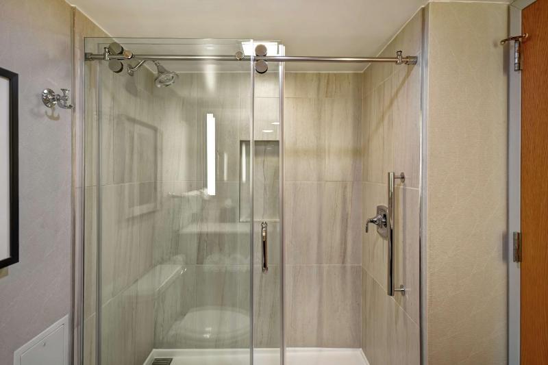 Two-Room King Suite - Non-Smoking image 3