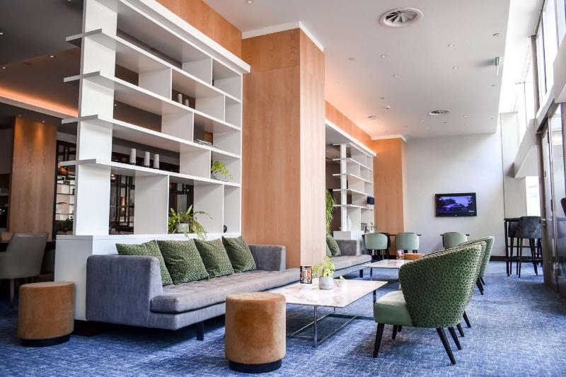 Executive King Suite image 4