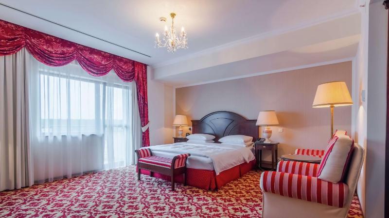 Executive King Room image 1