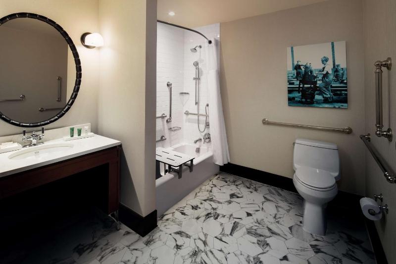 King Room - Mobility Access image 2