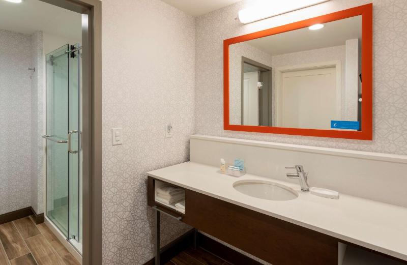 King Studio Suite - Non-Smoking image 2