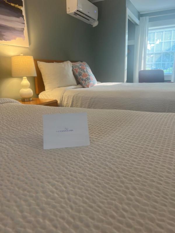 Standard Double Room image 2