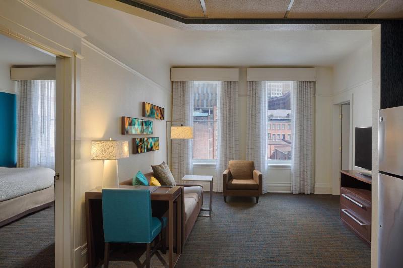 Residence Inn by Marriott Cleveland Downtown - image 14