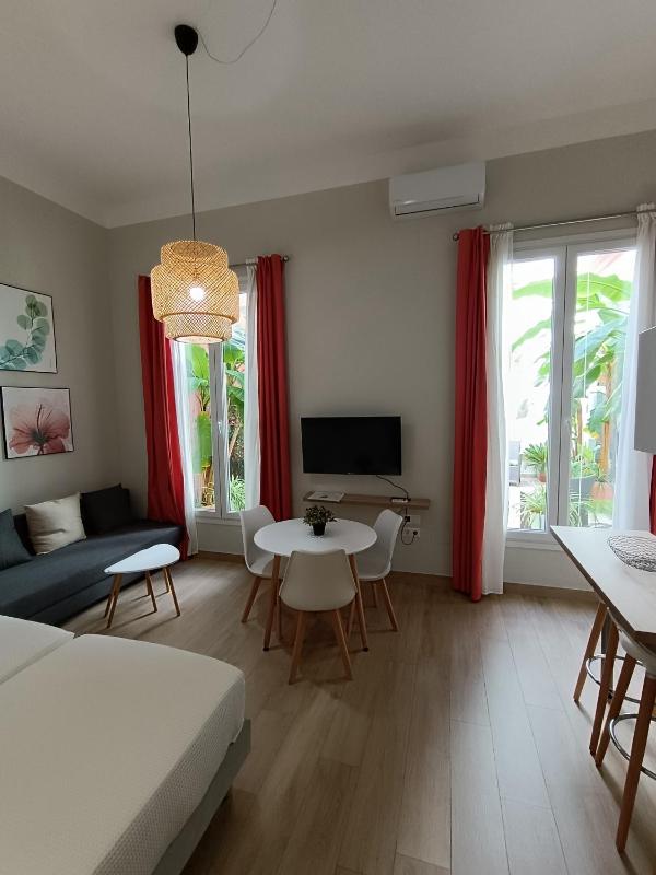 Queen Studio - Disability Access image 4