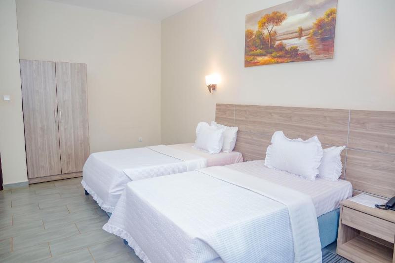 Baobab Hotel LTD - image 1