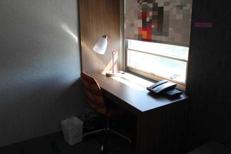 Guest Room, 1 King image 1