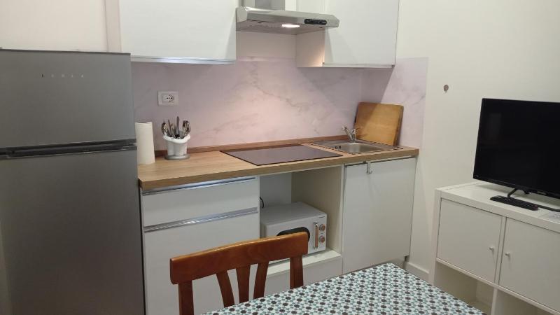 Double Room with Terrace image 4