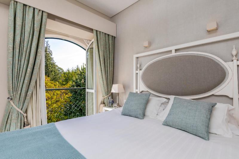 Superior Double Room image 4