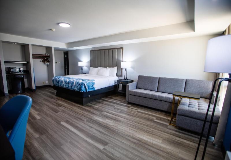 Executive King Room - Non-Smoking image 3