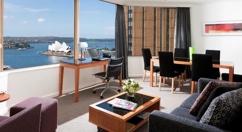 Two-Bedroom Apartment with Harbour Bridge View image 2