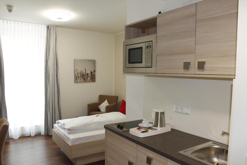 Prime 20 Serviced Apartments - image 12