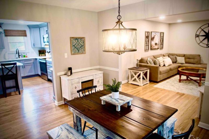 All Year - 4 King Beds - 4 BR - 2 Master Ensuites Images