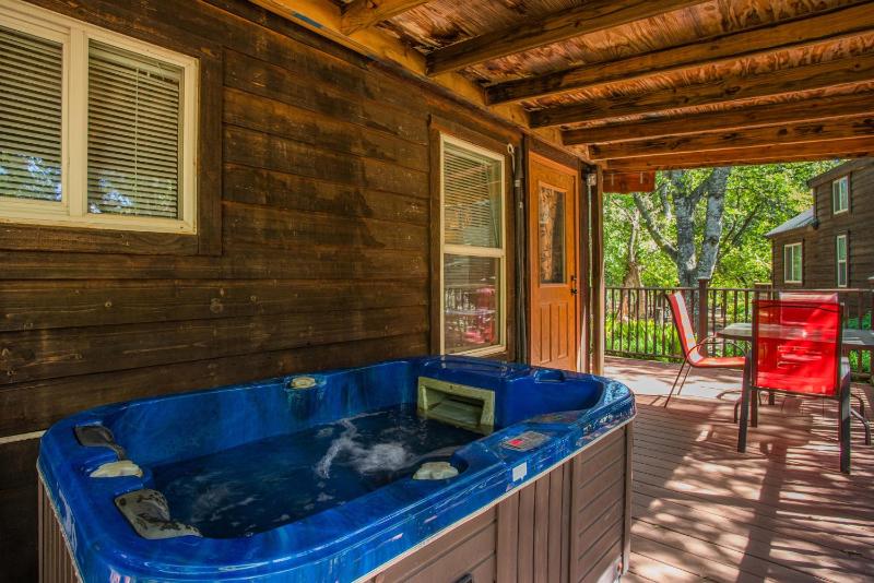Fig Cabin - image 22