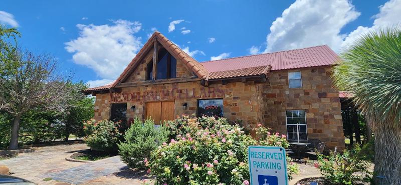Mendelbaum Winery Loft West - image 16