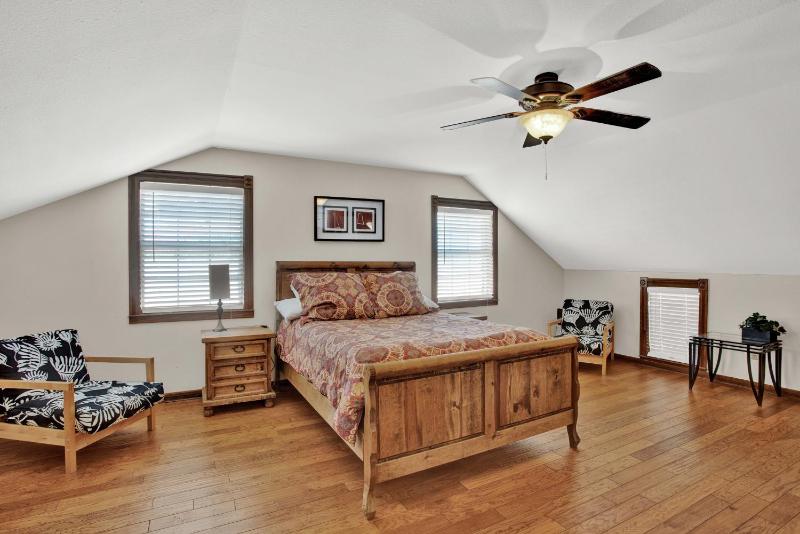 Mendelbaum Winery Loft West - image 5