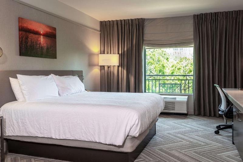 King Room image 4