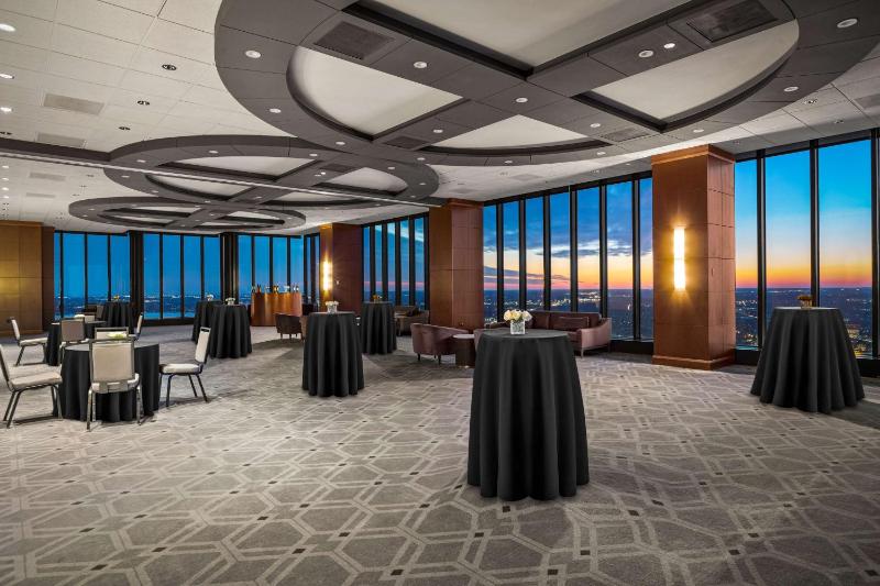The Marquette Hotel Curio Collection by Hilton - image 45