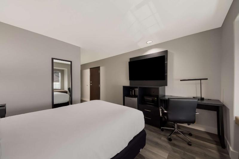 Best Western SeaWorld San Antonio - image 25