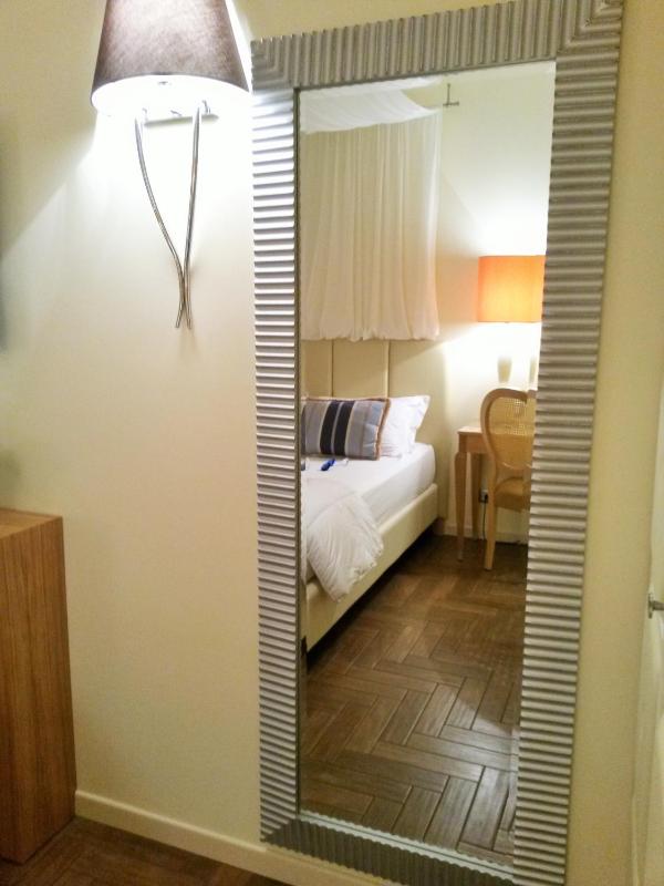 Single Room with Balcony image 2