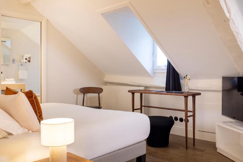 Junior Suite image 4