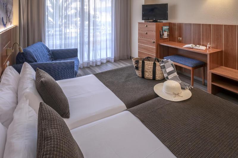 GHT Aquarium & Spa - image 32