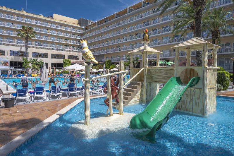 GHT Oasis Park & Spa - image 48