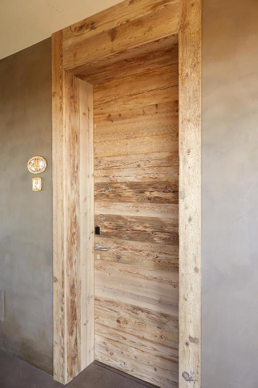 Double or Twin Room with Balcony and Lagoon View image 3