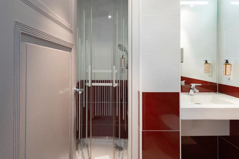 Classic Single Room image 2