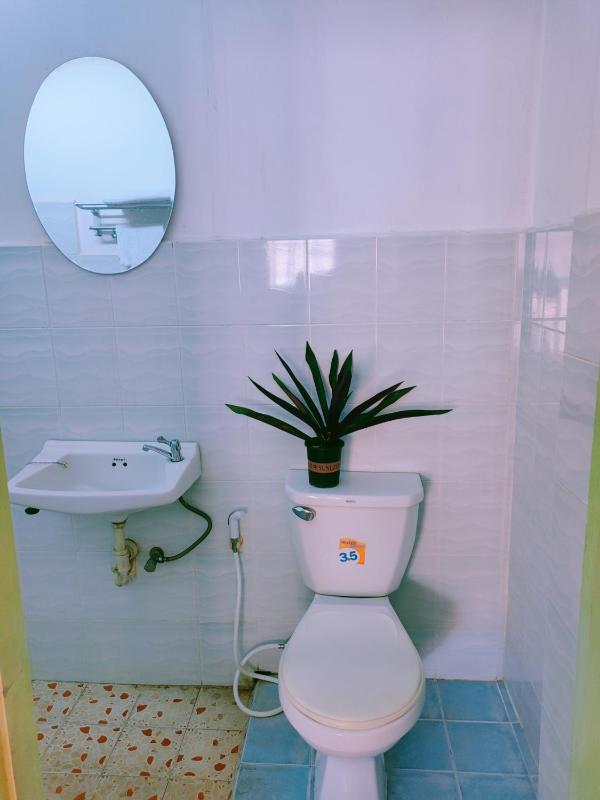 Phong lack Guest House - image 2