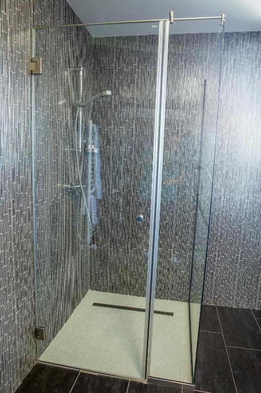 Superior Twin Room image 3