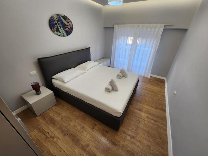 Cozy Midtown Apartment in Tirana - image 14
