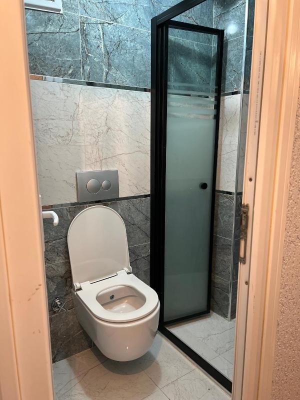 Apartment image 3