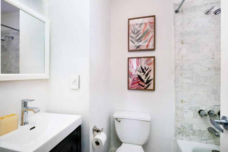 Apartment image 2
