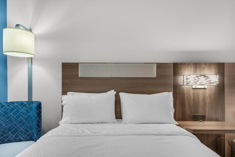Holiday Inn Express Destin E - Commons Mall Area By IHG - image 12