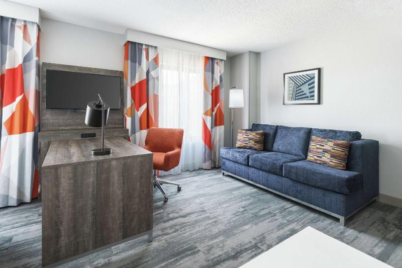Hampton Inn & Suites Tampa/Ybor City/Downtown - image 27