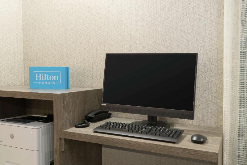 Hampton Inn & Suites Tampa/Ybor City/Downtown - image 22