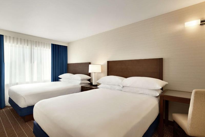 Suite with Two Queen Beds - Non-Smoking image 1