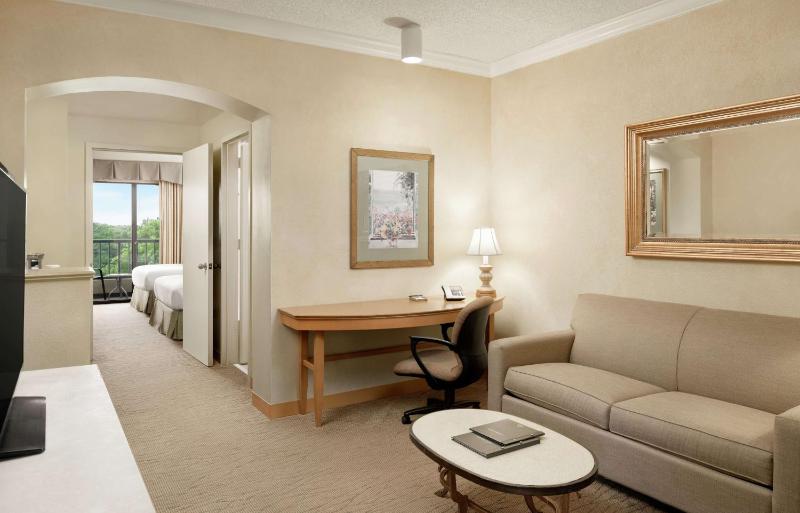 Suite with Two Double Beds and Sofa Bed image 4