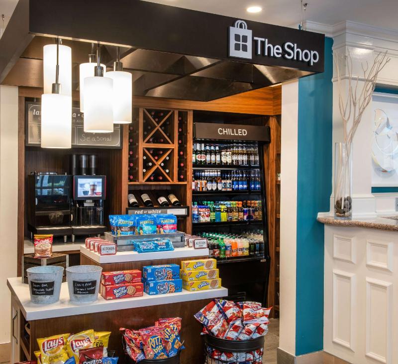 Hilton Garden Inn Jacksonville JTB/Deerwood Park - image 9
